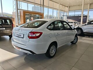 2026 Lada (ВАЗ) Granta I Рестайлинг, белый, 1017000 рублей, вид 3