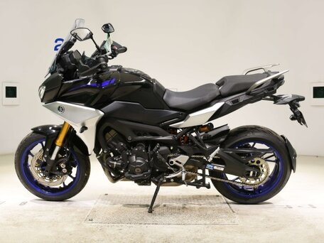 2018 Yamaha MT-09 Tracer (FJ-09), чёрный, 832000 рублей, вид 5
