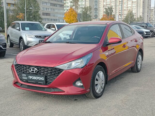 2022 Hyundai Solaris II Рестайлинг, красный, 1880000 рублей, вид 1