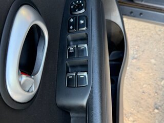 2017 Kia Soul II Рестайлинг, чёрный, 1530000 рублей, вид 2
