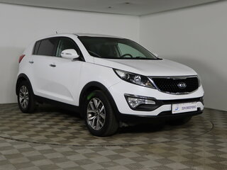 2015 Kia Sportage III Рестайлинг, белый, 1549990 рублей, вид 3