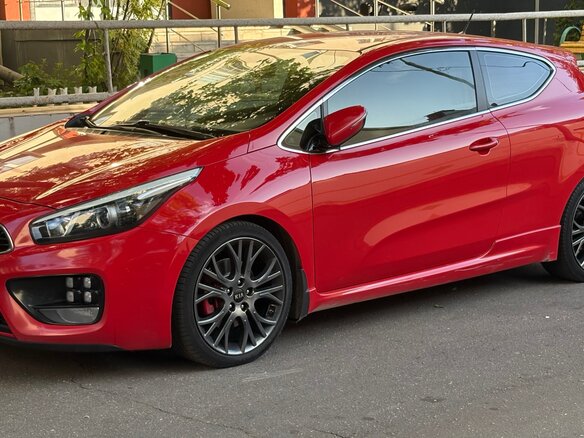 2014 Kia Ceed GT I, красный, 1270000 рублей