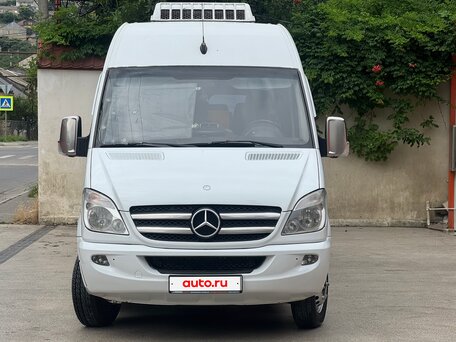 2012 Mercedes-Benz Sprinter, белый, 2500000 рублей, вид 2