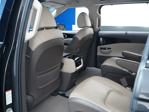 2020 Kia Carnival IV, чёрный - вид 12