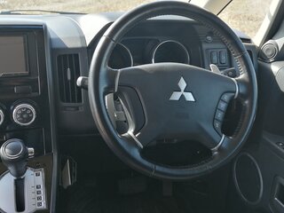 2017 Mitsubishi Delica D:5 I, чёрный, 1850000 рублей, вид 5