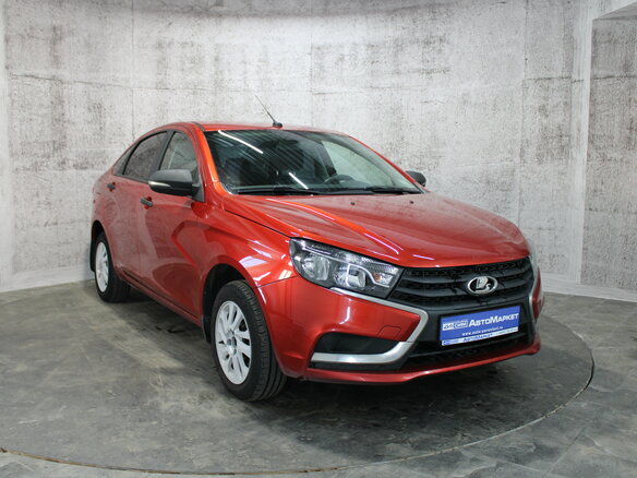 2017 Lada (ВАЗ) Vesta I, красный, 635000 рублей - вид 2