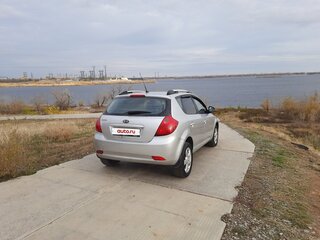 2007 Kia Ceed I, серебристый, 650000 рублей, вид 5