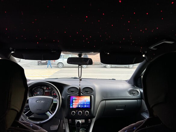 2011 Ford Focus II Рестайлинг, белый, 590000 рублей - вид 6