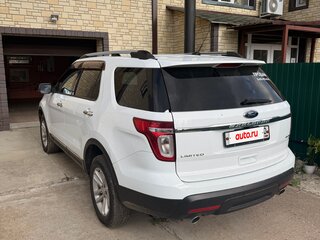 2014 Ford Explorer V, белый, 2000000 рублей, вид 5