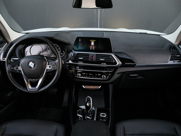 2019 BMW X3 20i xDrive III (G01), белый, 2595000 рублей - вид 8