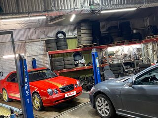 2000 Mercedes-Benz E-Класс 430 Euro 3 II (W210, S210) Рестайлинг, красный, 1000000 рублей, вид 5