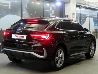 2023 Audi Q3 35 TDI II (F3), чёрный, 3700020 рублей, вид 4