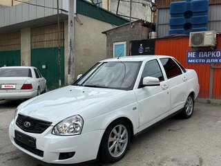 2014 Lada (ВАЗ) Priora I Рестайлинг, белый, 435000 рублей, вид 2