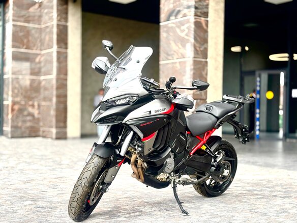2024 Ducati Multistrada V4, серый, 2350000 рублей - вид 1