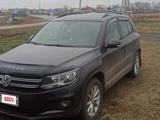 2016 Volkswagen Tiguan I Рестайлинг, коричневый, 1300000 рублей, вид 1