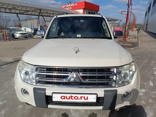 2010 Mitsubishi Pajero IV, белый, 2000000 рублей, вид 2