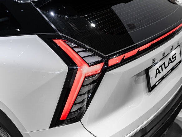 2026 Geely Atlas II, белый - вид 15