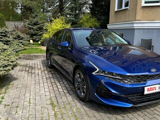 2020 Kia K5 III, синий, 3200000 рублей, вид 3