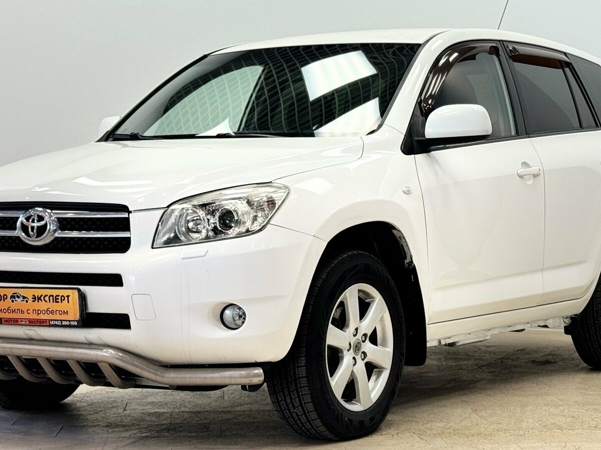 Открыть фотографии: Toyota RAV4 III (XA30)