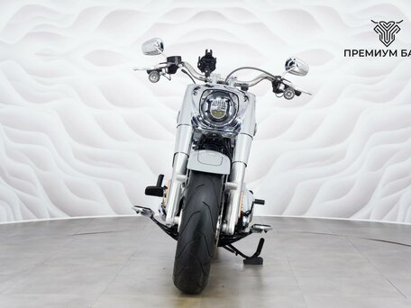 2024 Harley-Davidson Fat Boy, серый, 2599000 рублей, вид 4