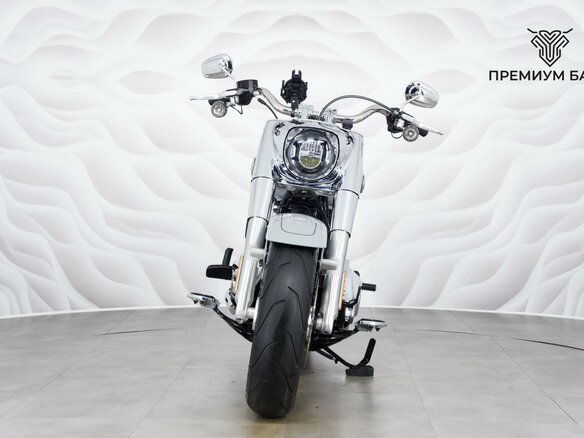 2024 Harley-Davidson Fat Boy, серый, 2599000 рублей - вид 3