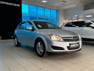 2013 Opel Astra H Рестайлинг, серебристый, 769000 рублей, вид 2