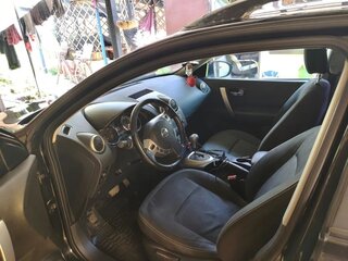 2010 Nissan Qashqai I Рестайлинг, чёрный, 1000000 рублей, вид 4