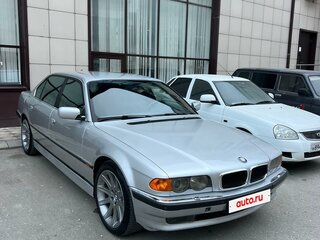2001 BMW 7 серии Long 740Li III (E38) Рестайлинг, серебристый, 1400000 рублей, вид 5