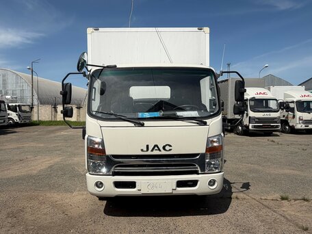 2024 JAC N90, белый, 5500000 рублей, вид 2