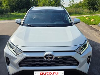 2022 Toyota RAV4 V (XA50), белый, 4150000 рублей, вид 2