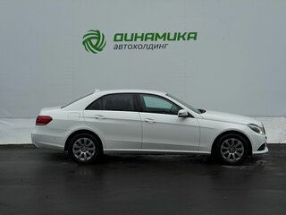 2014 Mercedes-Benz E-Класс 200 IV (W212, S212, C207) Рестайлинг, белый, 1620000 рублей, вид 4