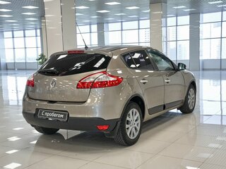 2013 Renault Megane III Рестайлинг 2, бежевый, 590000 рублей, вид 4