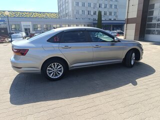 2020 Volkswagen Jetta VII, серый, 1920000 рублей, вид 2