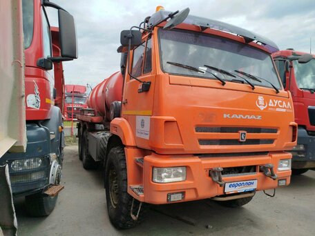 2020 КамАЗ 43118, оранжевый, 4420000 рублей, вид 1