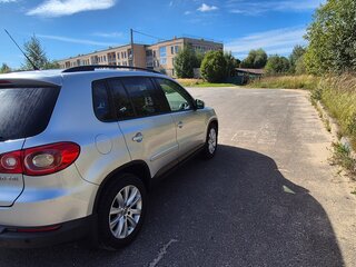 2010 Volkswagen Tiguan I, серебристый, 1090000 рублей, вид 5