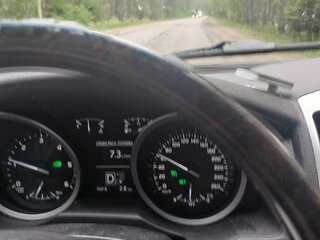 2014 Toyota Land Cruiser 200 Series Рестайлинг 1, белый, 3699000 рублей, вид 5