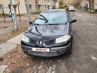 2006 Renault Megane II Рестайлинг, чёрный, 400000 рублей, вид 1