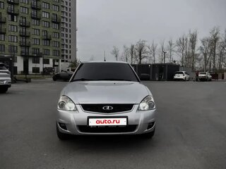 2015 Lada (ВАЗ) Priora I Рестайлинг, серебристый, 700000 рублей, вид 3