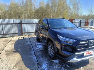2024 Toyota RAV4 V (XA50), чёрный, 3500000 рублей, вид 3