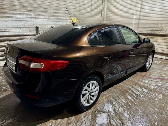 2016 Renault Fluence I Рестайлинг, коричневый, 1000000 рублей - вид 8