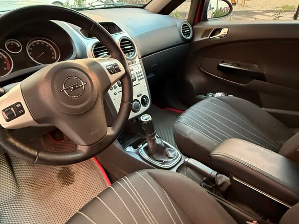 2008 Opel Corsa D, красный - вид 5