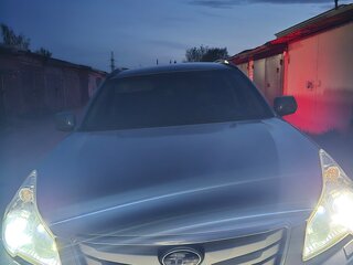 2011 Subaru Outback IV, серебристый, 1350000 рублей, вид 2