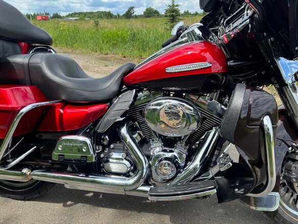2012 Harley-Davidson Electra Glide, красный, 1000000 рублей - вид 6