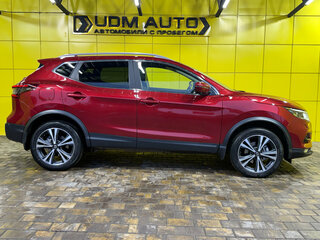 2020 Nissan Qashqai II Рестайлинг, красный, 2090000 рублей, вид 4