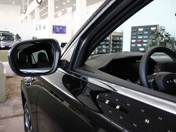 2026 Geely Monjaro I Рестайлинг, чёрный - вид 17