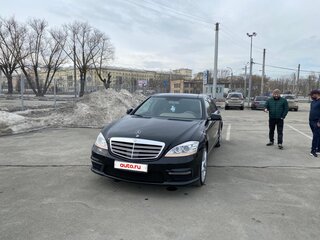 2008 Mercedes-Benz S-Класс 500 Long V (W221), чёрный, 1790000 рублей, вид 3