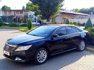 2013 Toyota Camry VII (XV50), серый, 1840000 рублей, вид 1