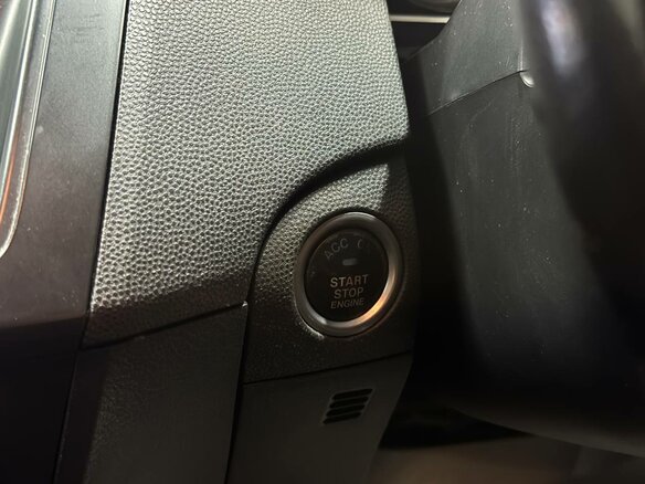 2013 Mazda Axela II Рестайлинг, красный, 897000 рублей - вид 13