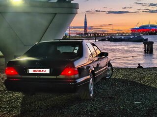 1996 Mercedes-Benz S-Класс 320 III (W140) Рестайлинг, синий, 990000 рублей, вид 4