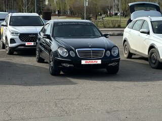 2002 Mercedes-Benz E-Класс 240 III (W211, S211), чёрный, 630000 рублей, вид 1
